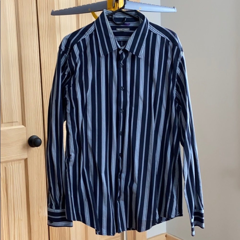 Gap men’s dress shirt